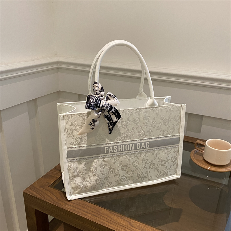 Luxury Bags Collection - Luksusowa, elegancka damska torba typu tote