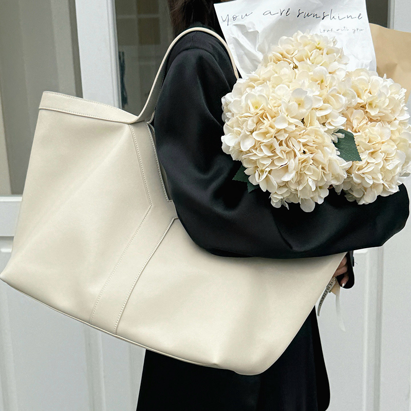 Luksusowe torebki damskie ze s – Luxury Bags Collection recenzja i cena