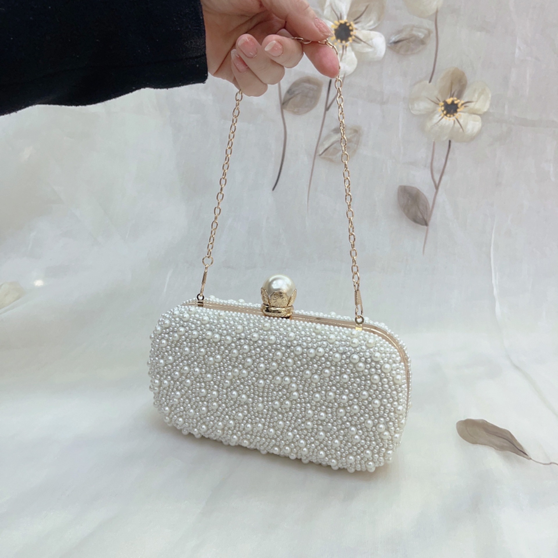 Luksusowa suknia wieczorowa na – Luxury Bags Store recenzja i cena
