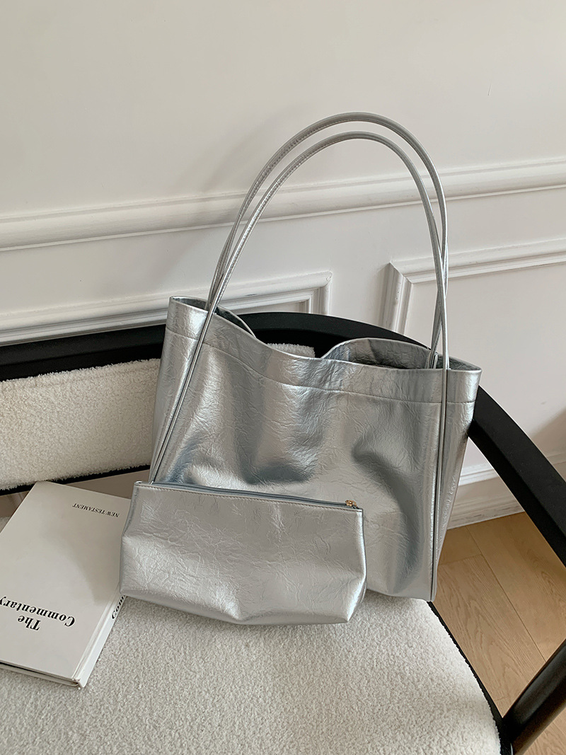 Duże, codzienne torby typu tot – Luxury Bags Collection recenzja i cena