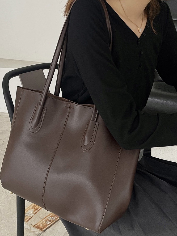 CGCBAG projektant mody luksuso – Luxury Bags Collection recenzja i cena