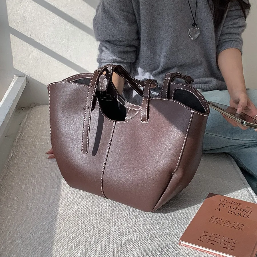 Damska torebka vintage o dużej – Luxury Bags Collection recenzja i cena
