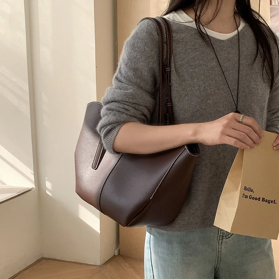 Damska torebka vintage o dużej – Luxury Bags Collection recenzja i cena