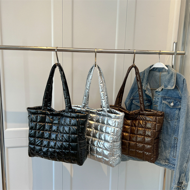 Gorąca sprzedaż zimowych baweł – Luxury Bags Sale recenzja i cena